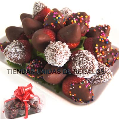Chocolates Delivery Lima | Fresas Con Chocolate y Grageas - Cod:FCC03