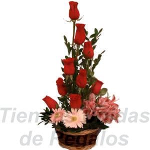 A Per� Arreglos con Rosas | Arreglos Florales en Lima - Iquiero.com