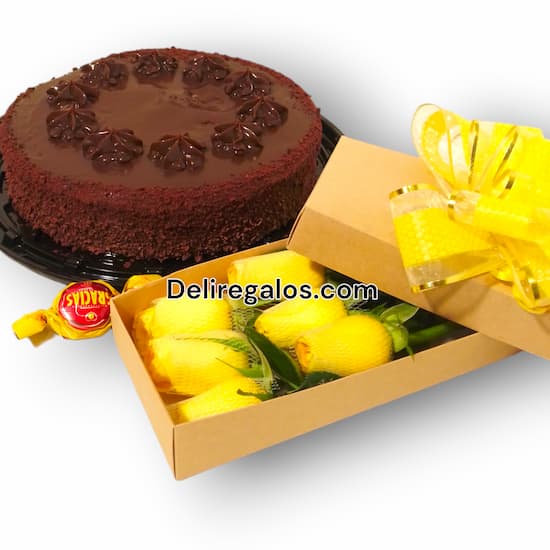 Torta de Chocolate y Caja con Rosas - Cod:ENP10