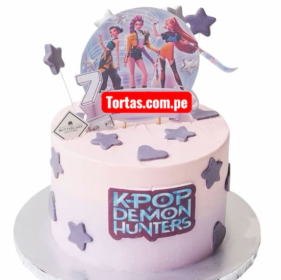 Torta Guerreras K-Pop Lima