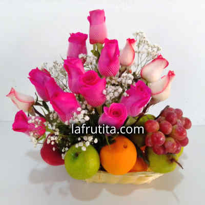 Arreglo de Rosas y Frutas Enteras | Arreglos de Frutas con Rosas - Cod:QFA05